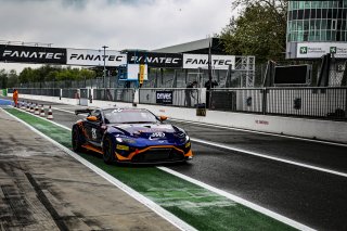 Official Paid Test Session, Pitlane
 | © SRO / Patrick Hecq Photography