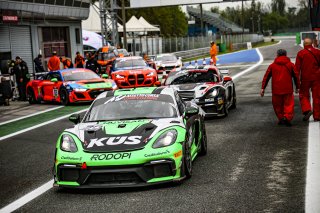 Official Paid Test Session, Pitlane
 | © SRO / Patrick Hecq Photography