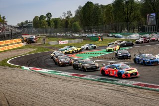 Race 1, start
 | © SRO / Kevin Pecks 1VIER