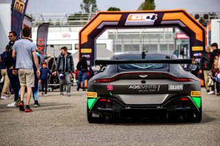 #98 - AGS Events - Timothé BURET - Vincent BOUTEILLER - Aston Martin Vantage AMR GT4 - Silver, Qualifying
 | © SRO / Kevin Pecks 1VIER