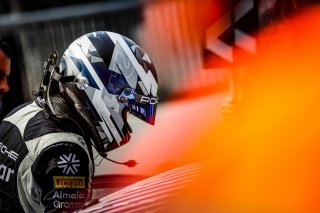 #10 - AVR-Avvatar - Julien PIGUET - Alban VARUTTI - Porsche 718 Cayman GT4 RS CS - Am, GT4 European Series, Pitlane, Qualifyings
 | © SRO - TWENTY-ONE CREATION | Jules Benichou