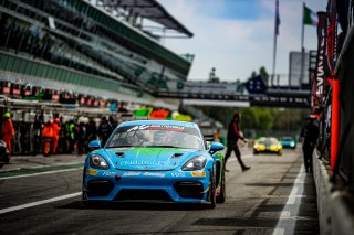 #22 - Allied-Racing - Nathan SCHAAP - Alexander HARTVIG - Porsche 718 Cayman GT4 RS CS - Silver, GT4 European Series, Pitlane, Qualifyings
 | © SRO - TWENTY-ONE CREATION | Jules Benichou