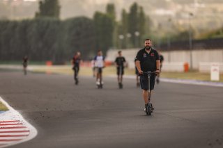 Track Walk
 | © SRO / Kevin Pecks 1VIER
