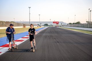 Track Walk
 | © SRO / Kevin Pecks 1VIER