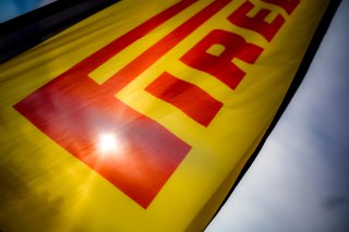 Paddock
 | © SRO / Kevin Pecks 1VIER
