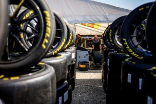 Paddock
 | © SRO / Kevin Pecks 1VIER