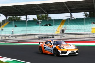 #92 - Wimmer Werk Motorsport - Raphael RENNHOFER - Emil HEYERDAHL - Porsche 718 Cayman GT4 RS CS
 | SRO / JEP