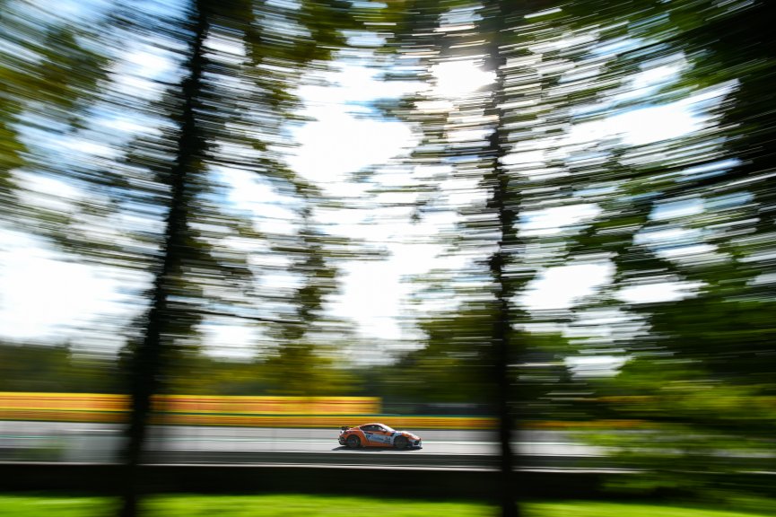 #92 - Wimmer Werk Motorsport - Raphael RENNHOFER - Emil HEYERDAHL - Porsche 718 Cayman GT4 RS CS
