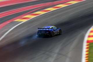 #96 - Mahiki Racing - Max BIRD - Dexter PATTERSON - Lotus Emira GT4
 | SRO/JEP