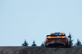 #92 - Wimmer Werk Motorsport - Nicholas MALOY - Emil HEYERDAHL - Porsche 718 Cayman GT4 RS CS
 | SRO / JEP
