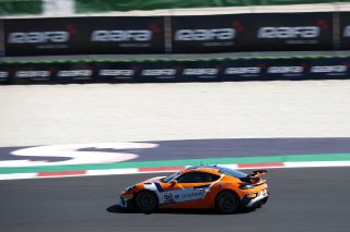 #92 - Wimmer Werk Motorsport - Nicholas MALOY - Emil HEYERDAHL - Porsche 718 Cayman GT4 RS CS
 | SRO/JEP