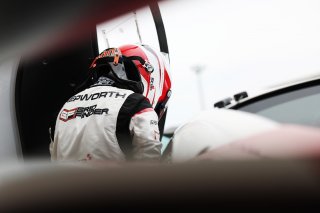 #81 - RAFA Racing Team - Jemima HEPWORTH - McLaren Artura GT4
 | SRO / JEP