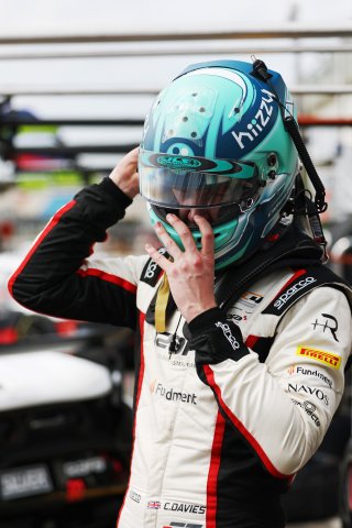 #812 - Rafa Racing by Race Lab - Callum DAVIES - McLaren Artura GT4
 | SRO / JEP