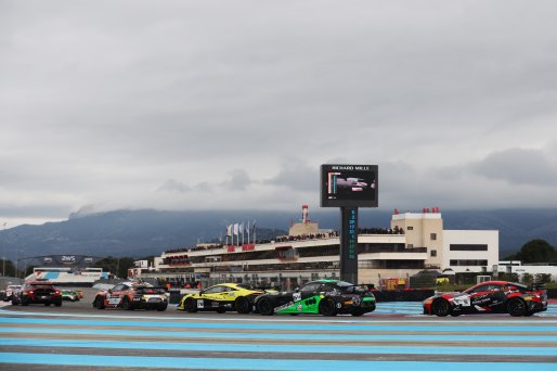 #64 - Vic'TEAM - Eric TREMOULET - Olivier JOUFFRET - Mercedes-AMG GT4
 | SRO / JEP