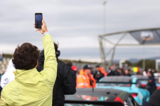 Grid walk GT4 Race one
 | SRO / JEP