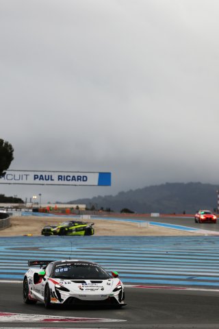 #812 - Rafa Racing by Race Lab - Callum DAVIES - Charlie HART - McLaren Artura GT4
 | SRO / JEP