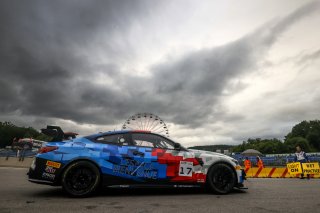 #17 - L'Espace Bienvenue - Ricardo VAN DER ENDE - Benjamin LESSENNES - BMW M4 GT4 G82 EVO
 | SRO / JEP