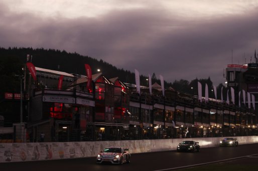 #24 - JSB Competition - Viny BELTRAMELLI - Nicco FERRARIN - Porsche 718 Cayman GT4 RS CS
 | JEP