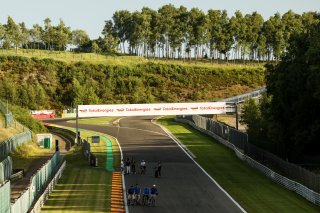 Drivers track walk
 | SRO / JEP