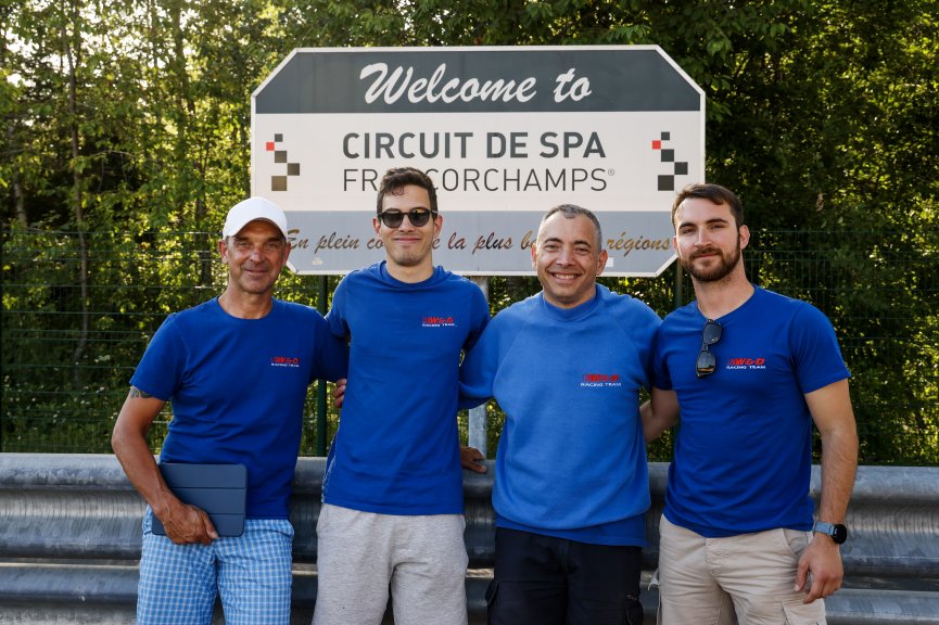 Drivers track walk
