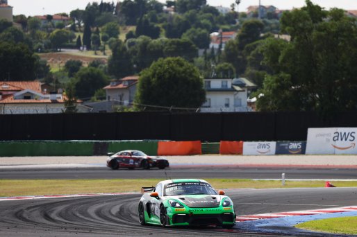 #2 - Nova Racing - Edvin HELLSTEN - Daniel NILSSON - Porsche 718 Cayman GT4 RS CS
 | SRO / JEP