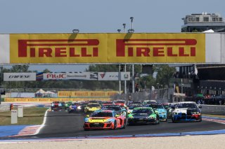 Start of Race 2 - #3 - Team Speedcar - Benjamin LARICHE - Robert CONSANI - Audi R8 LMS GT4 leads
 | SRO / JEP