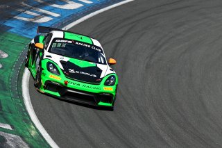 #2 - Nova Racing - Edvin HELLSTEN - Daniel NILSSON - Porsche 718 Cayman GT4 RS CS
 | SRO / JEP