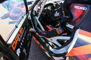 #24 - JSB Competition - Viny BELTRAMELLI - Nicco FERRARIN - Porsche 718 Cayman GT4 RS CS
 | SRO / JEP
