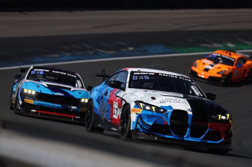 #17 - L'Espace Bienvenue - Ricardo VAN DER ENDE - Benjamin LESSENNES - BMW M4 GT4 G82 EVO
 | SRO / JEP