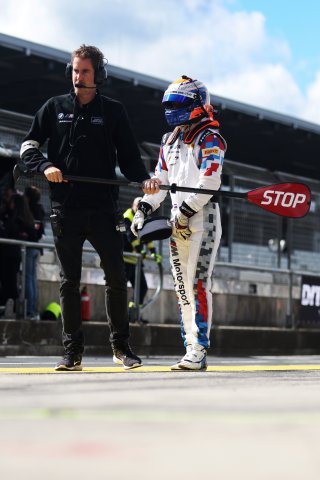 #17 - L'Espace Bienvenue - Ricardo VAN DER ENDE - BMW M4 GT4 G82 EVO
 | SRO / JEP