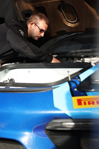 #259 - JW Raceservice  - Bas VISSER - Jurriaan DE BACK - Porsche 718 Cayman GT4 RS CS Mechanic
 | SRO / JEP