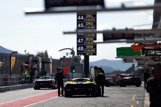 #77 - Elite Motorsport with Entire Race Engineering - Reema JUFFALI - Ali JUFFALI - McLaren Artura GT4
 | SRO / JEP