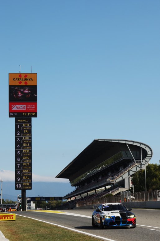 #17 - L'Espace Bienvenue - Ricardo VAN DER ENDE - Benjamin LESSENNES - BMW M4 GT4 G82 EVO
 | SRO / JEP