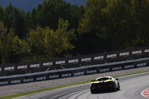 #77 - Elite Motorsport with Entire Race Engineering - Reema JUFFALI - Ali JUFFALI - McLaren Artura GT4
 | SRO / JEP