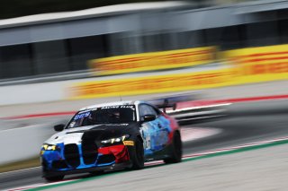 #17 - L'Espace Bienvenue - Ricardo VAN DER ENDE - Benjamin LESSENNES - BMW M4 GT4 G82 EVO
 | SRO / JEP