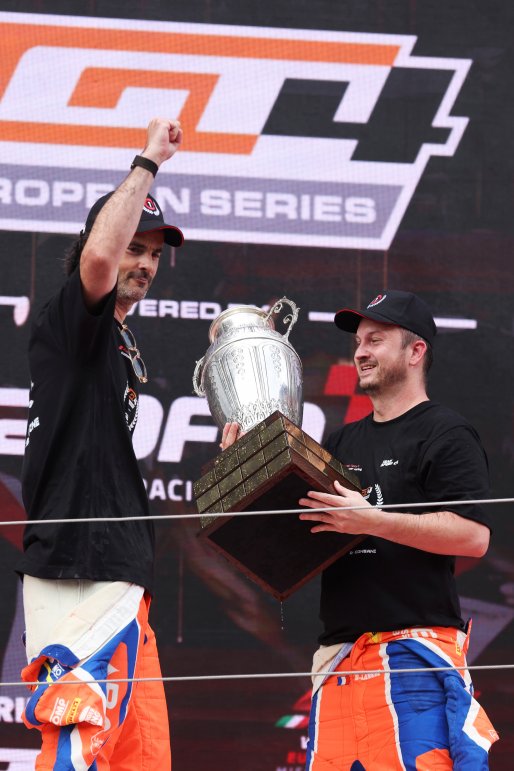 #3 - Team Speedcar - Benjamin LARICHE - Robert CONSANI - Audi R8 LMS GT4
 | SRO / JEP