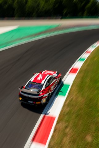 #70 - Razoon - more than racing - Daniel DREXEL - Christopher SALKELD - BMW M4 GT4 G82 EVO | SRO / JEP