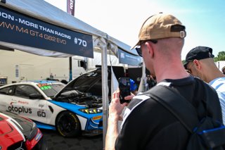 Fans in the GT4 paddock at Monza | SRO / JEP