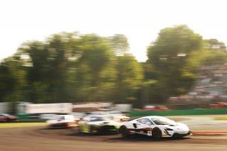 #71 - Elite Motorsport with Entire Race Engineering - Charlie ROBERTSON - Ravi RAMYEAD - McLaren Artura GT4 | SRO / JEP