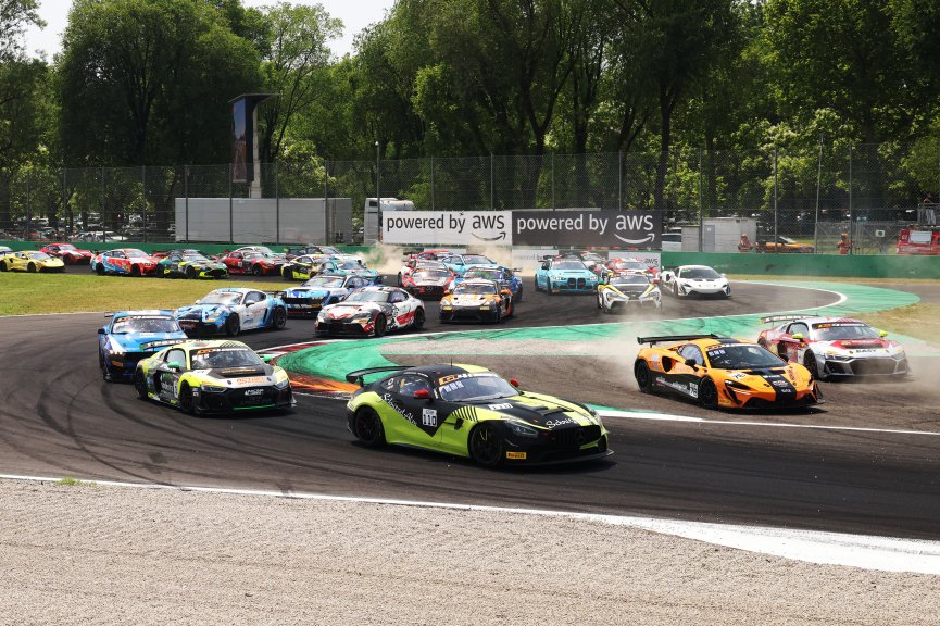 #110 - SR Motorsport by Schnitzelalm - Joel MESCH - Julien APOTHELOZ - Mercedes-AMG GT4