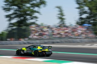 #72 - Racing Spirit of L&eacute;man - David KULLMANN - Florent GRIZAUD - Aston Martin Vantage AMR GT4 EVO | SRO / JEP