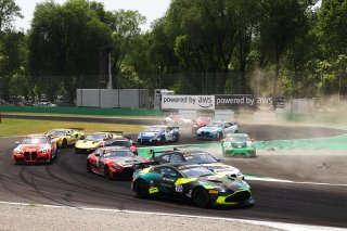 #72 - Racing Spirit of L&eacute;man - David KULLMANN - Florent GRIZAUD - Aston Martin Vantage AMR GT4 EVO | SRO / JEP