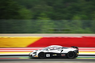 #71 - Elite Motorsport with Entire Race Engineering - Charlie ROBERTSON - Ravi RAMYEAD - McLaren Artura GT4 | SRO / JEP
