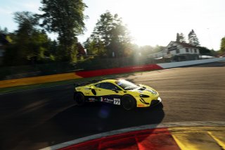 #77 - Elite Motorsport with Entire Race Engineering - Yani STEVENHEYDENS - Harri REYNOLDS - McLaren Artura GT4
 | SRO / JEP
