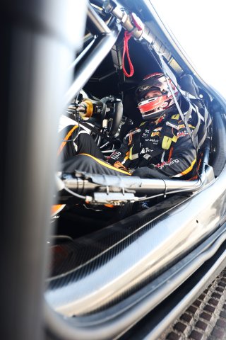 #77 - Elite Motorsport with Entire Race Engineering - Yani STEVENHEYDENS - McLaren Artura GT4 | JEP / SRO
