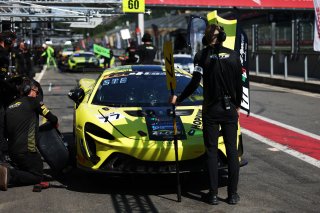 #77 - Elite Motorsport with Entire Race Engineering - Yani STEVENHEYDENS - Harri REYNOLDS - McLaren Artura GT4 | SRO / JEP