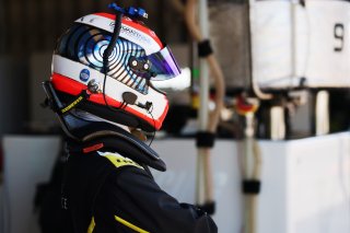 #71 - Elite Motorsport with Entire Race Engineering - Charlie Robertson - McLaren Artura GT4 | SRO / JEP