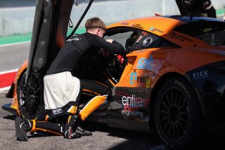 #78 - Elite Motorsport with Entire Race Engineering - Charlie Hart - McLaren Artura GT4 | SRO / JEP