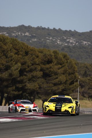 #77 - Elite Motorsport - Yani STEVENHEYDENS/Harri REYNOLDS - McLaren Artura GT4
 | JEP