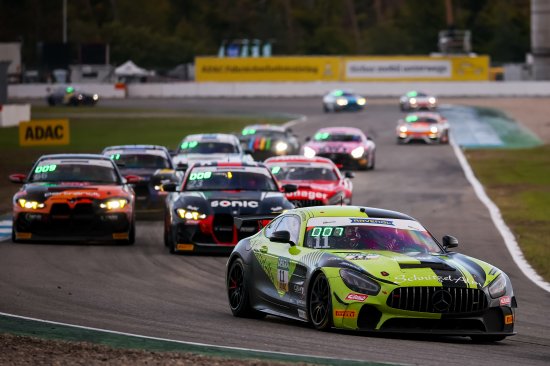 SR Motorsport by Schnitzelalm